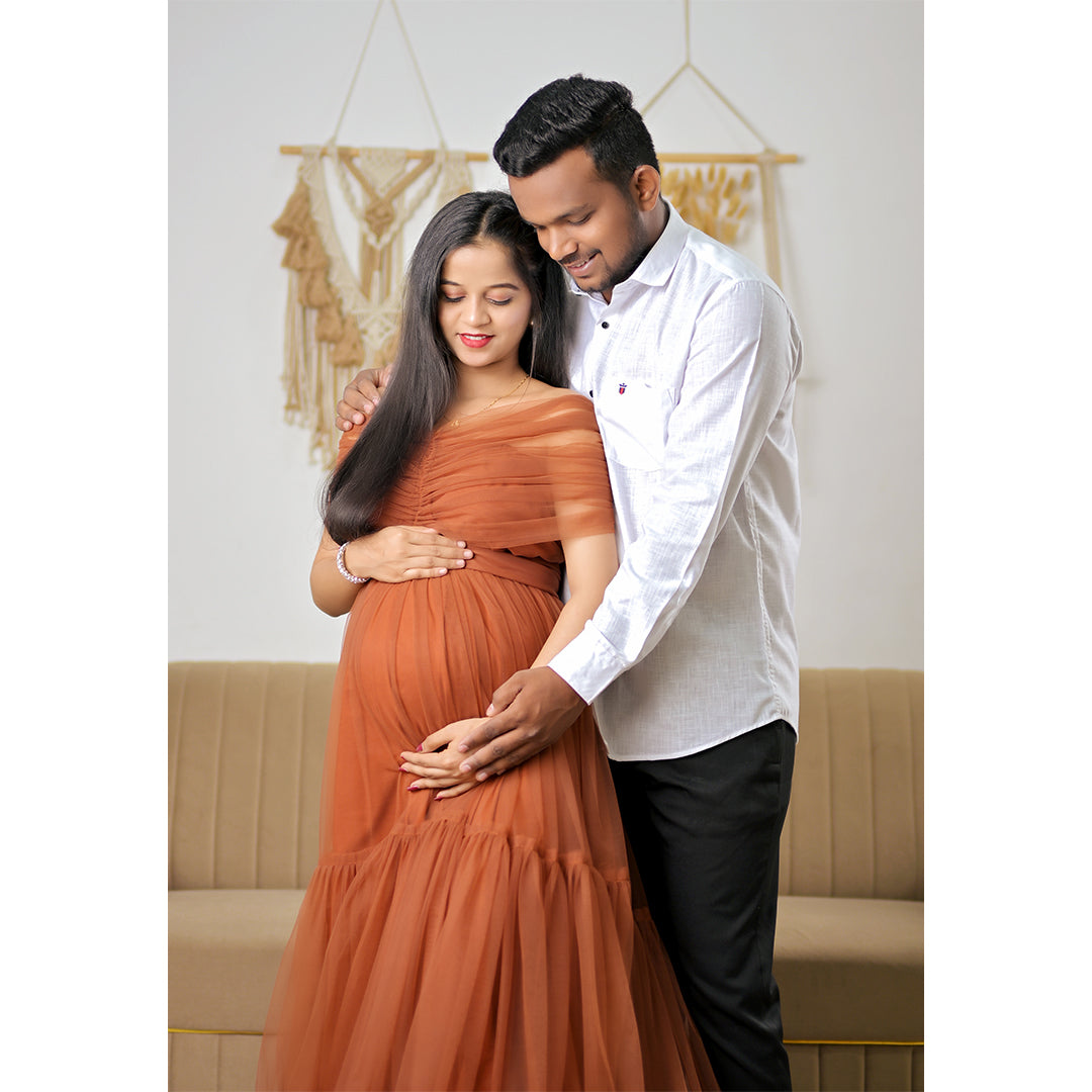 brown colour maternity gown for pregnant lady