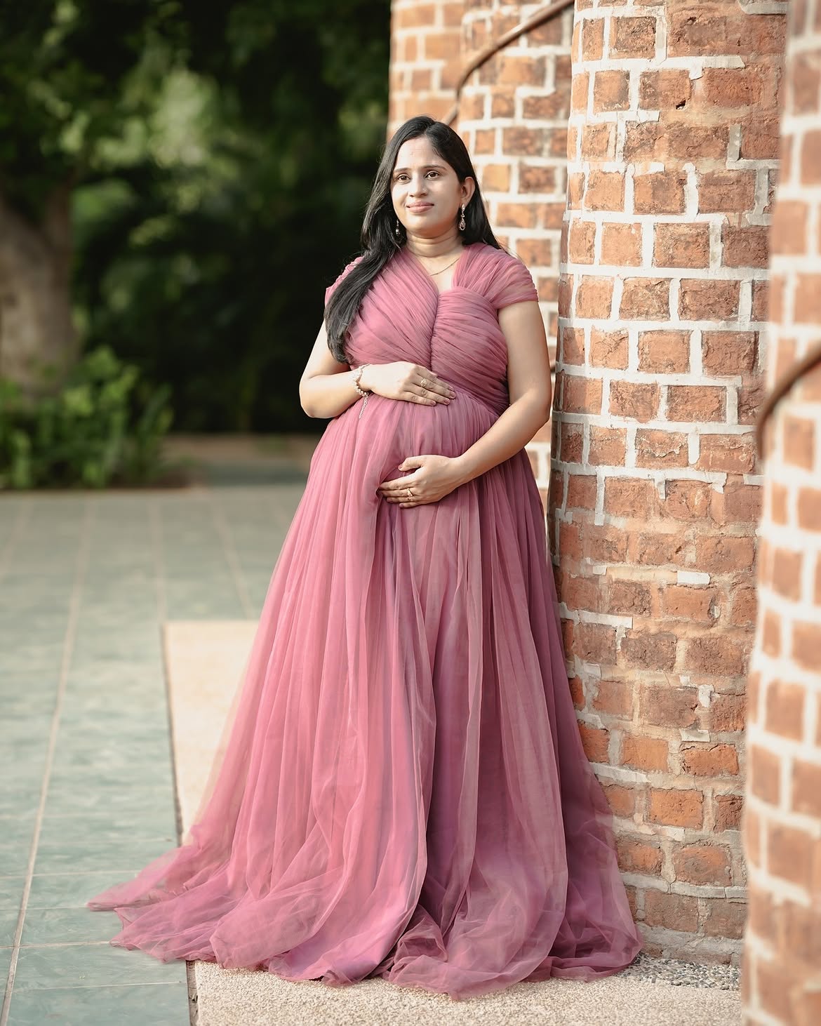 pink blush maternity photoshoot dress