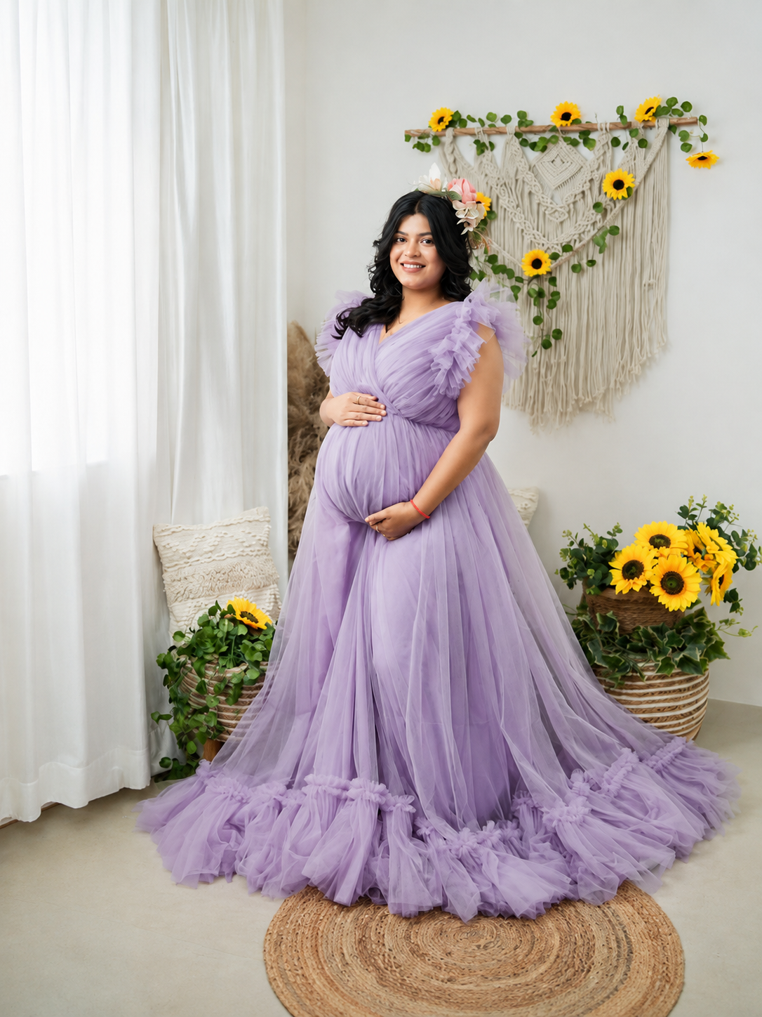best lavender color maternity gown for photoshoot