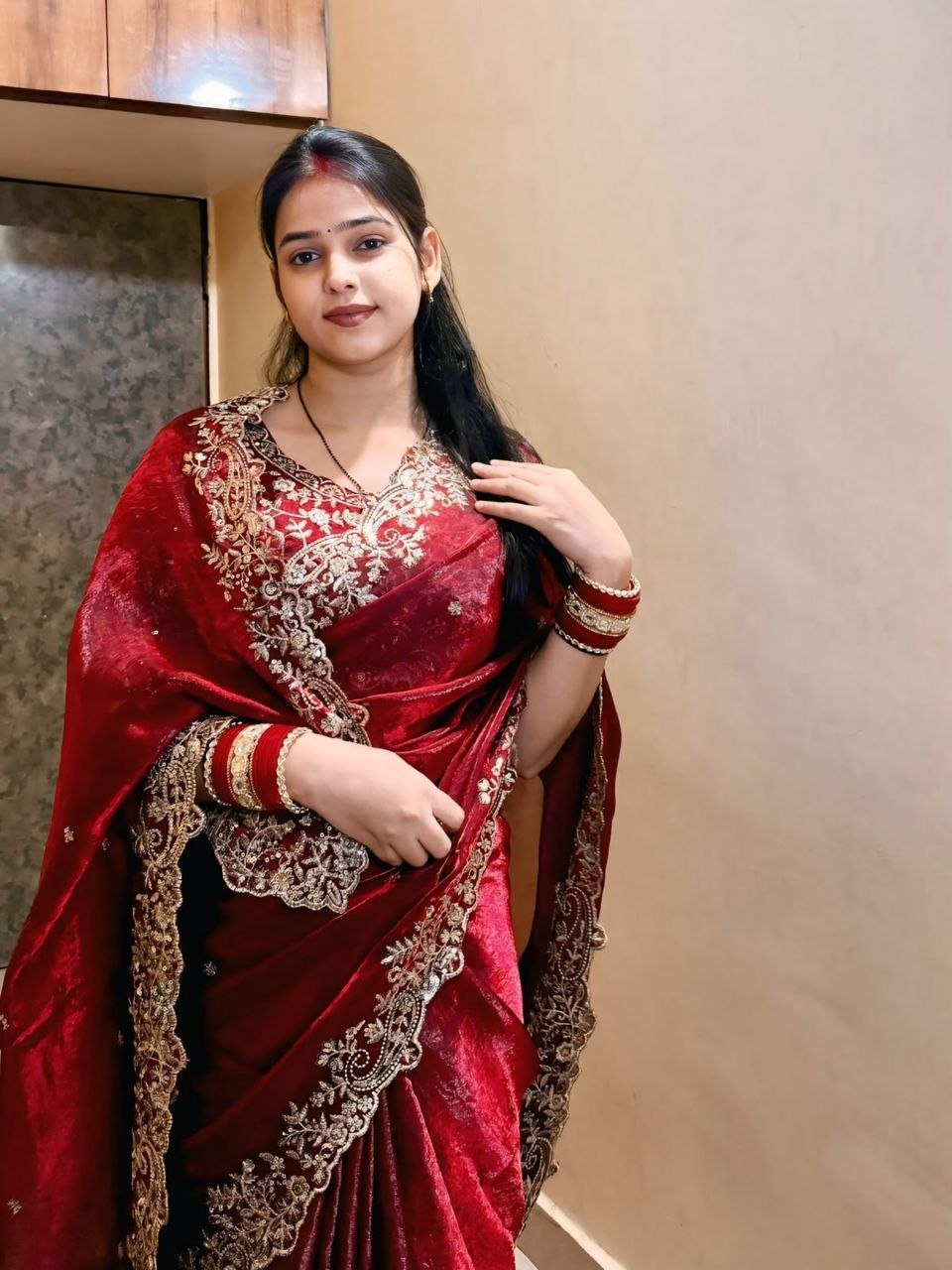 red silk jari saree