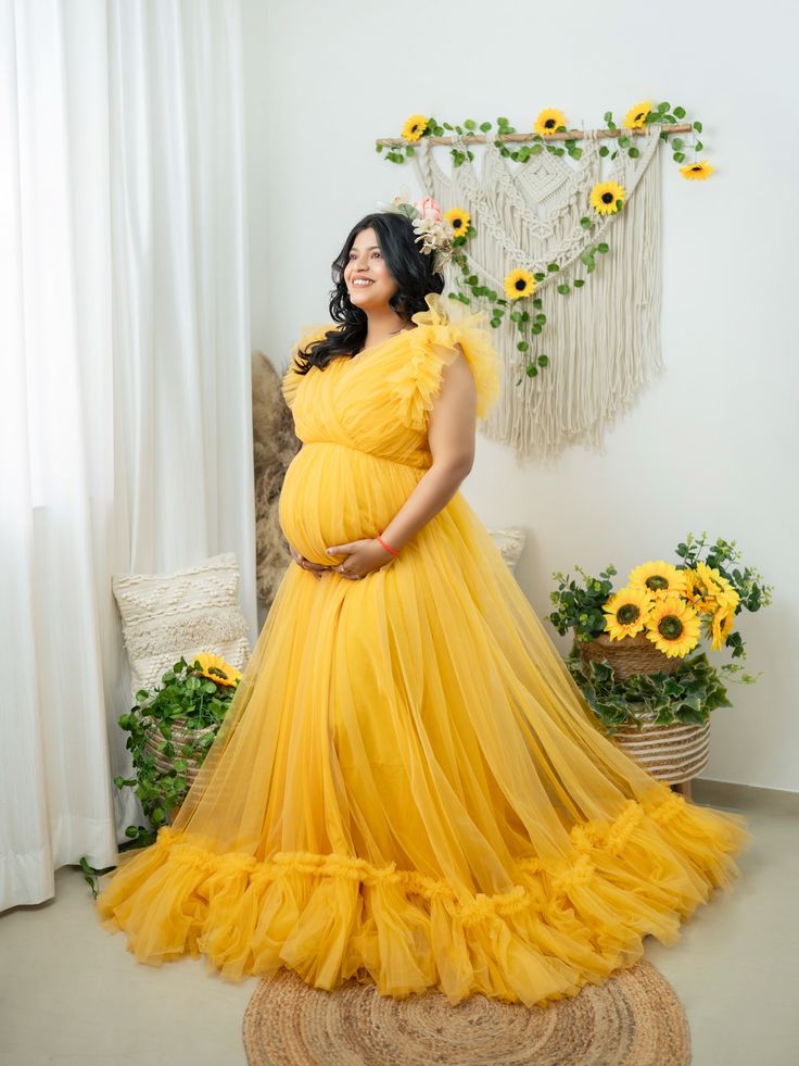 maternity gown for photoshoot